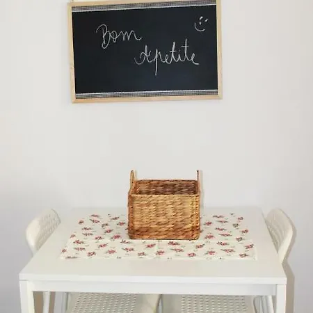 Apartamento Casa Da Varanda Simpática
