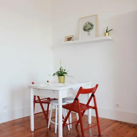 アパート Casa Da Varanda Simpatica リスボン
