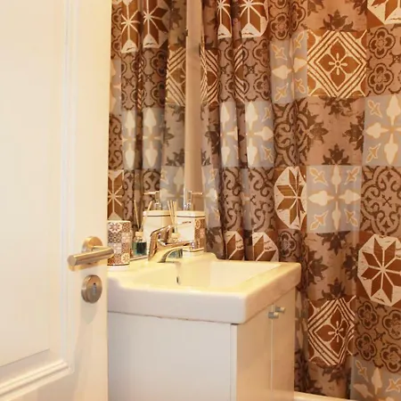 Casa Da Varanda Simpatica *